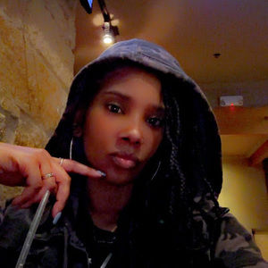 Meet your Posher, Erika